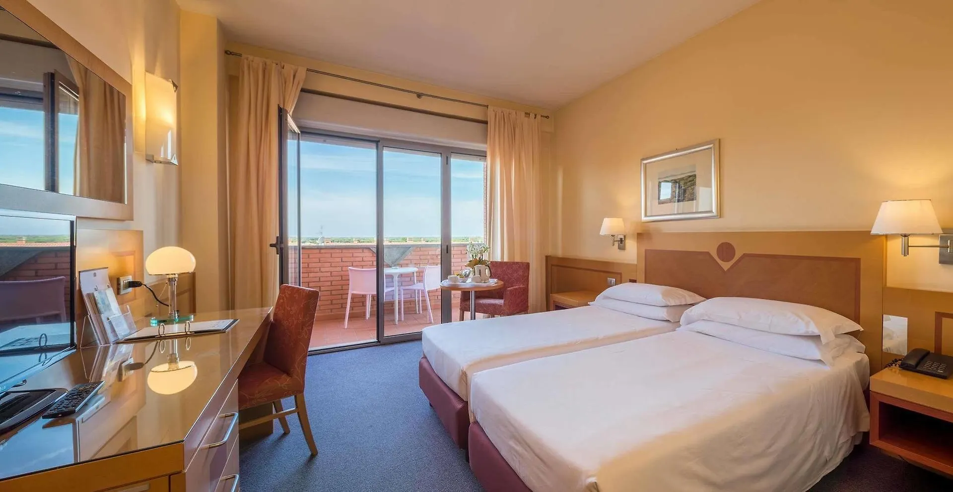 Best Western Hotel I Triangoli Infernetto